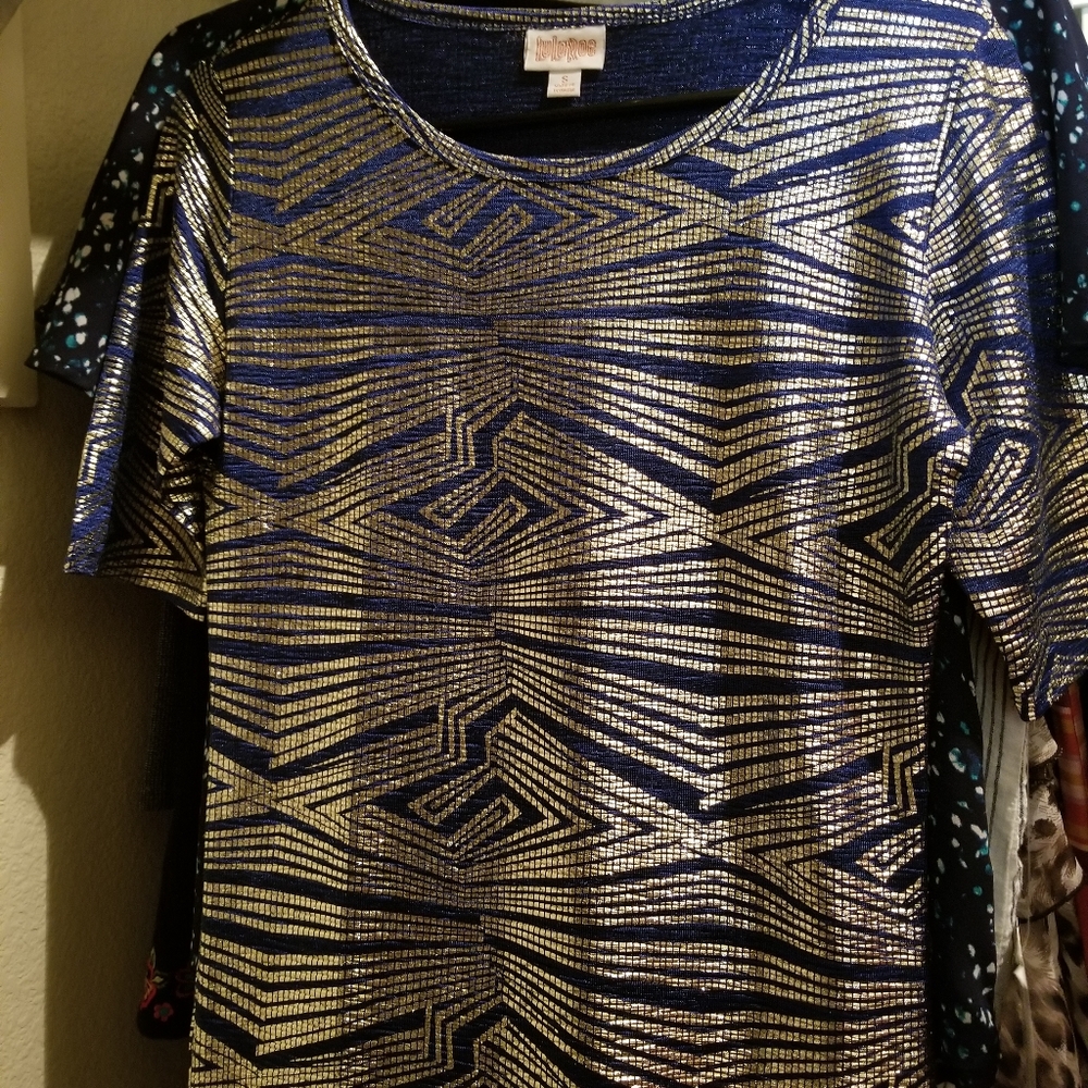 NWT Lularoe Blue and Silver Small Gigi
